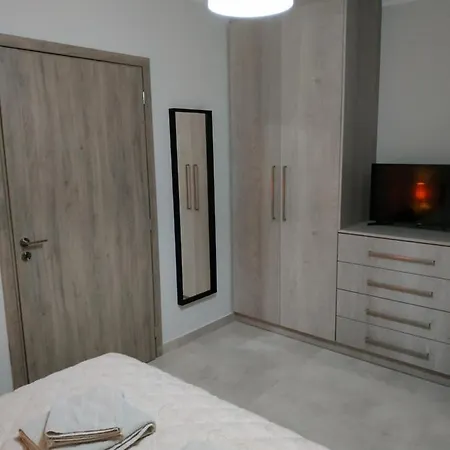 Arxontia 2 Apartment Kalamata Exterior photo