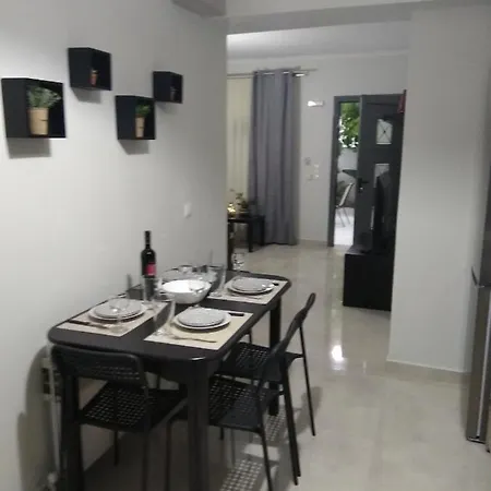Arxontia 2 Apartment Kalamata Exterior photo